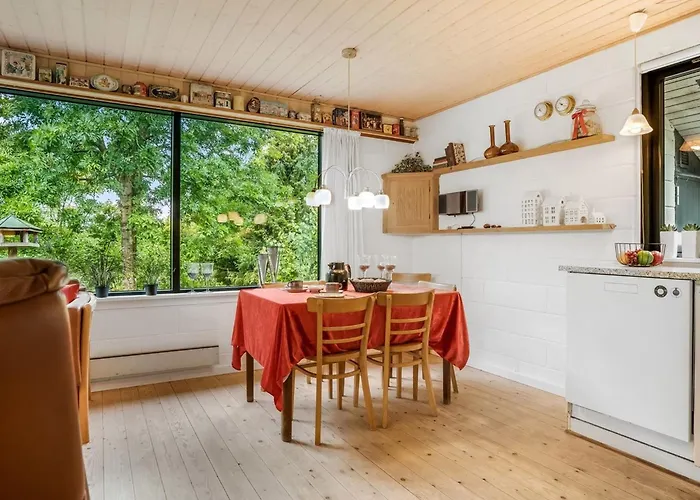 Velika - 300m To The Fjord By Interhome